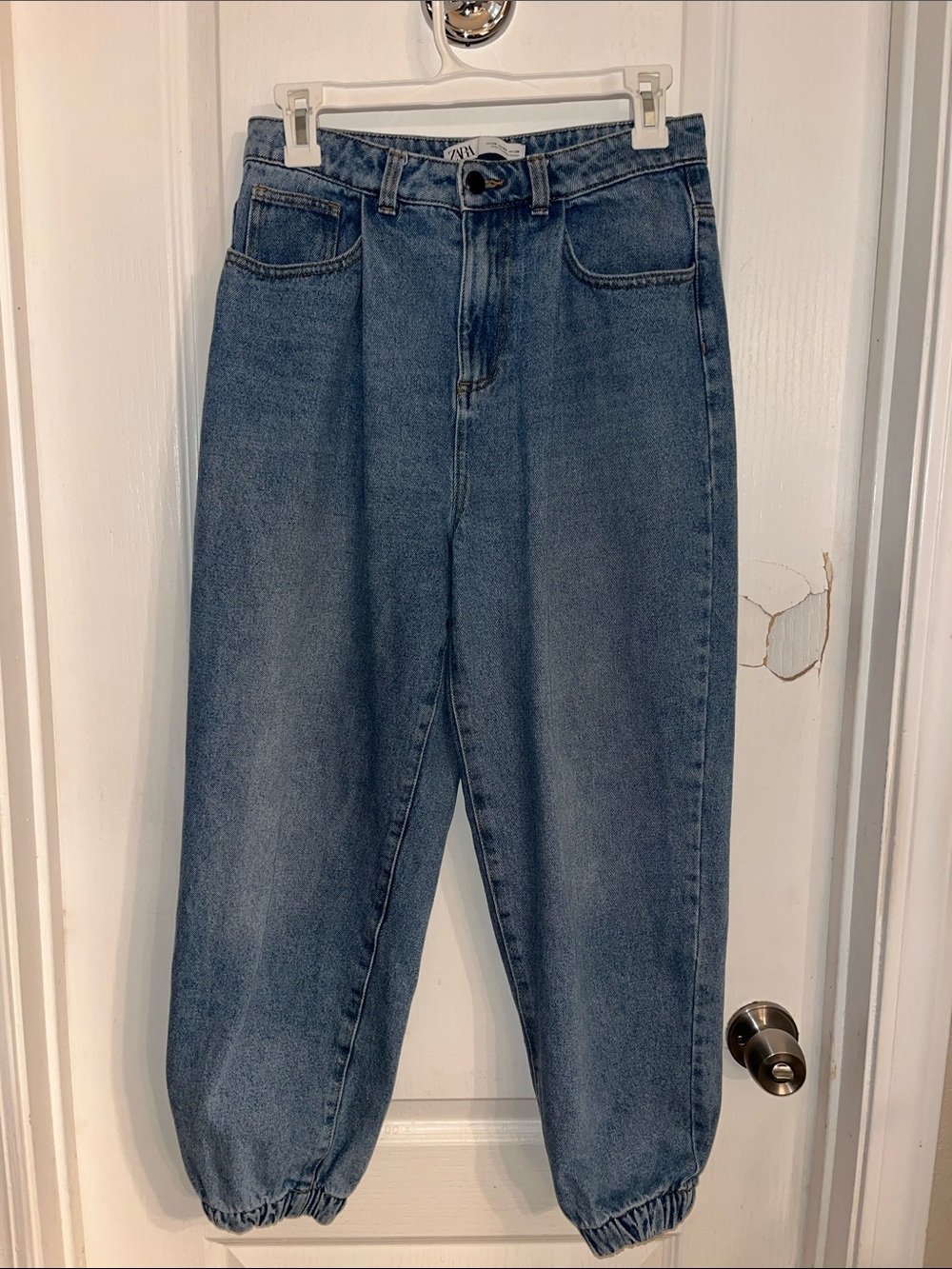 Zara denim balloon style jeans, size 4